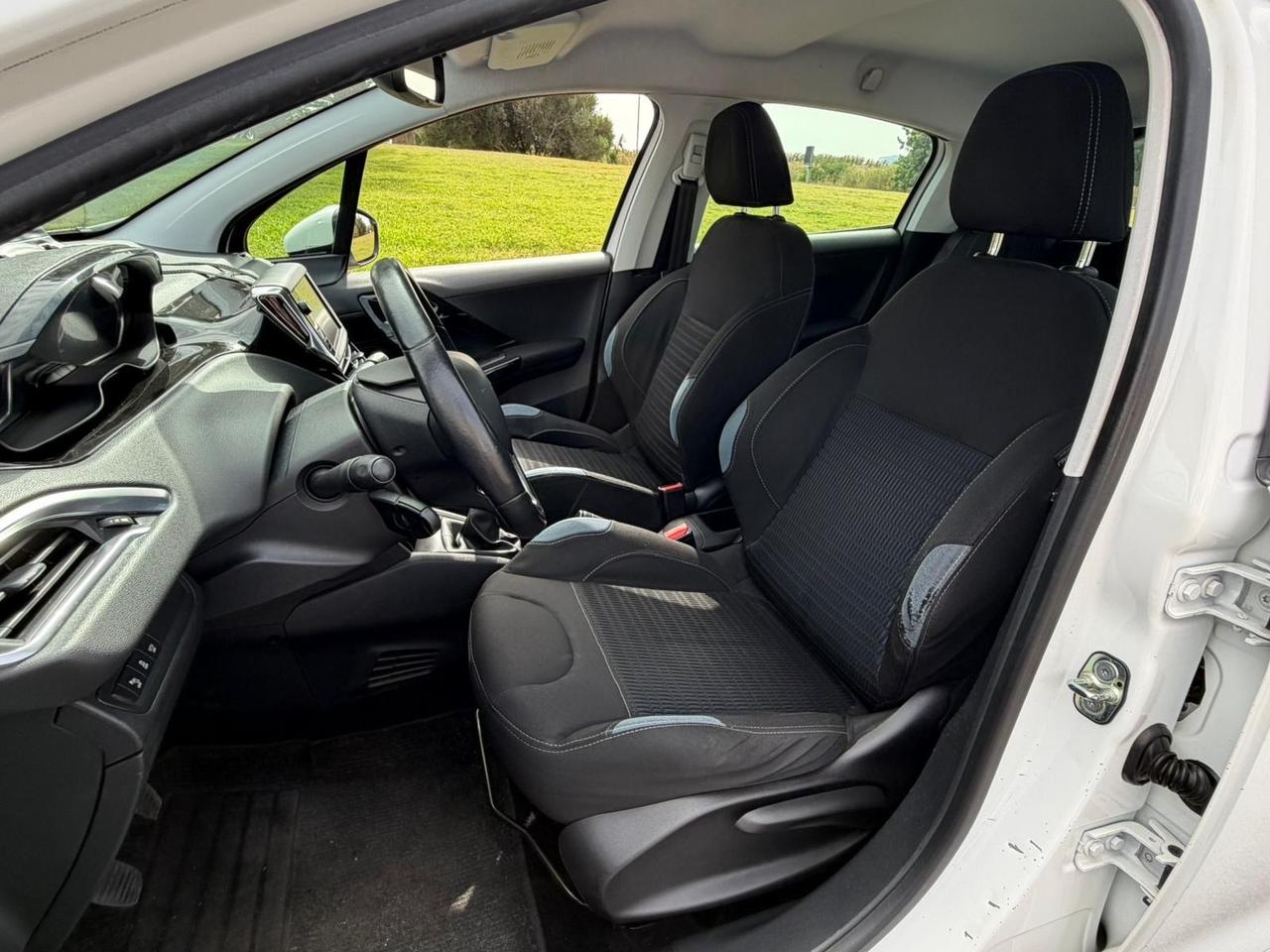 Peugeot 208 1.6 HDI Diesel -Neopatentati-Unico Proprietario
