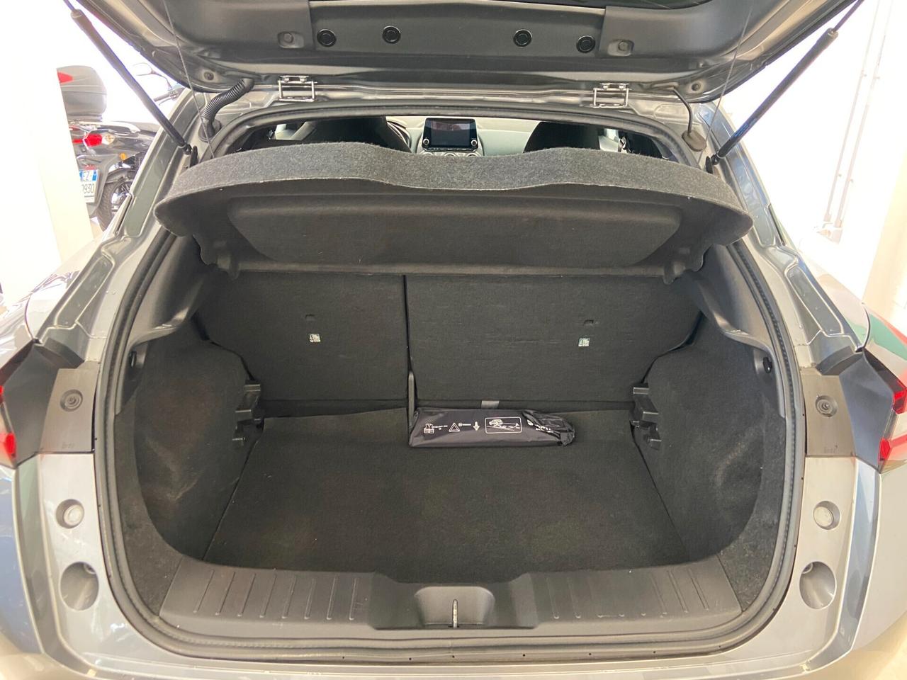 Nissan Juke 1.0 DIG-T 114 CV DCT N-Connecta