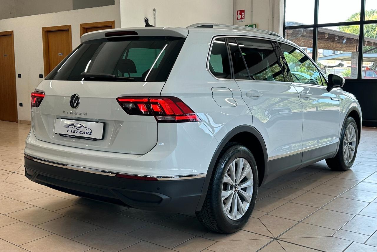 VOLKSWAGEN TIGUAN LIFE 2.0 TDI *NEOPATENTATI*CARPLAY*RADAR*