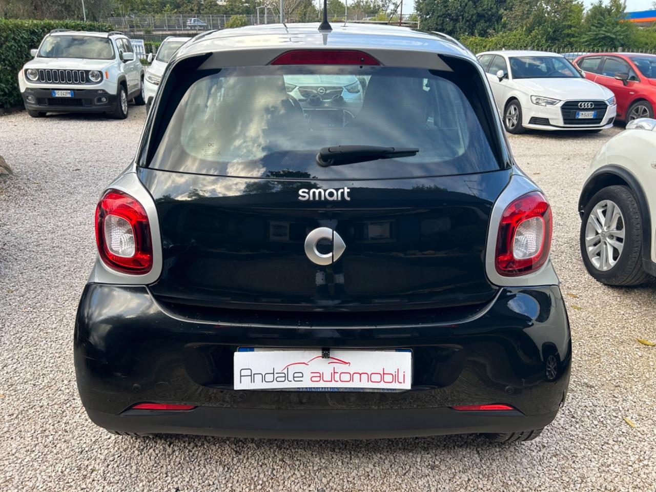 Smart ForFour 1.0*89000KMTETTINO NAVI NEOPATENTATI