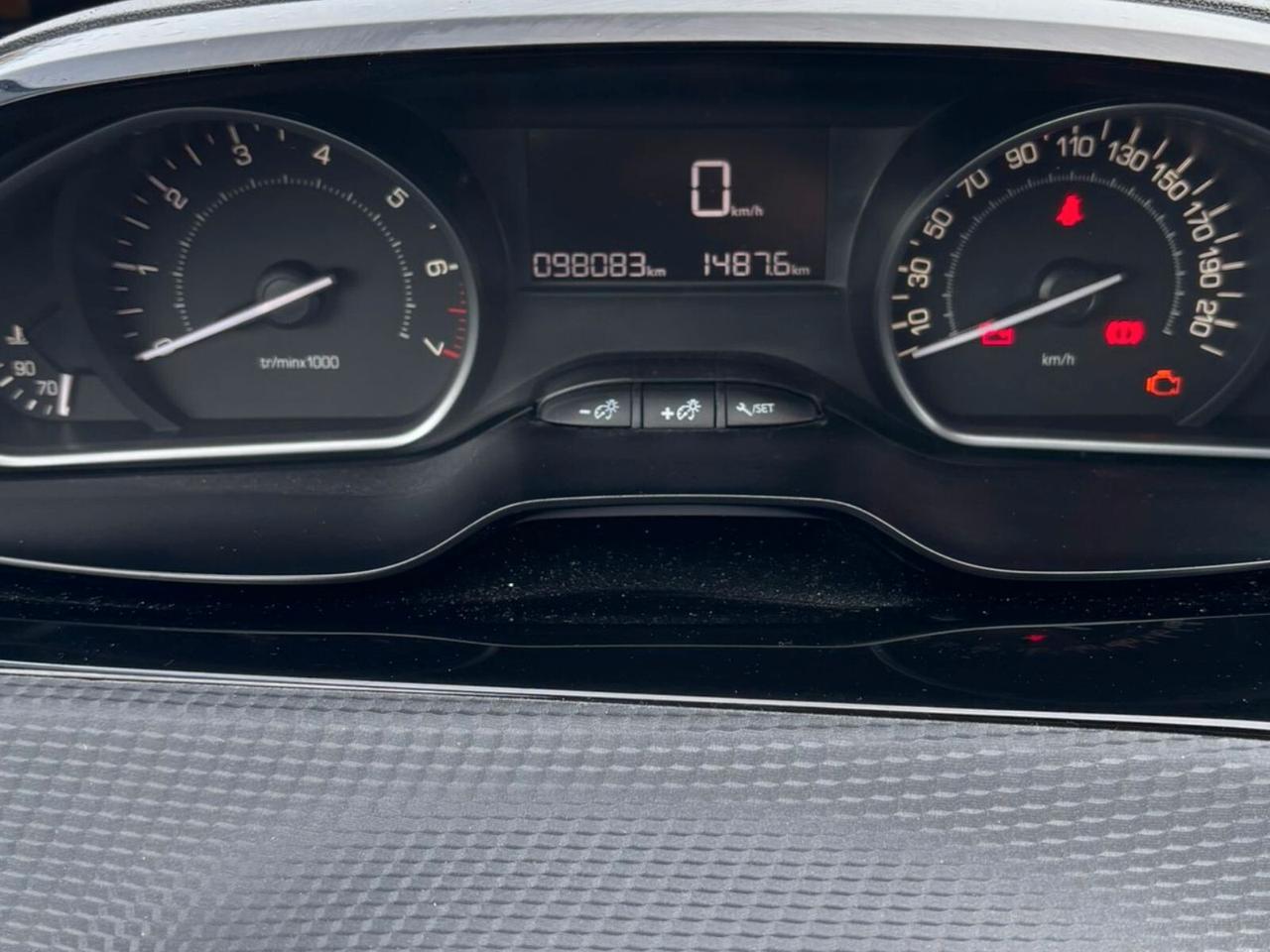 Peugeot 2008 PureTech 82 Allure