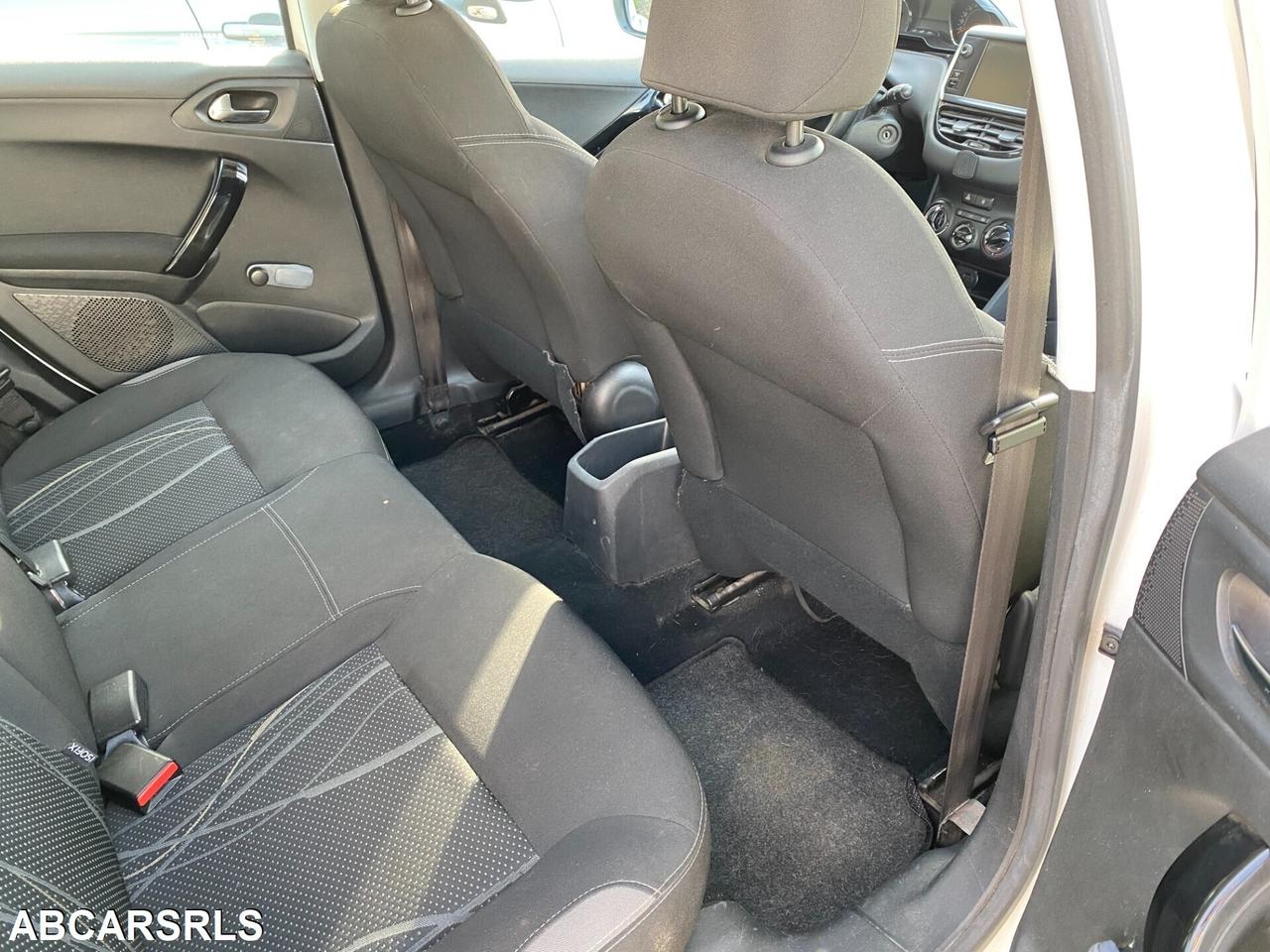 PEUGEOT - 208 - 1.2 VTi 82 CV 5p. Allure - NEOPATE