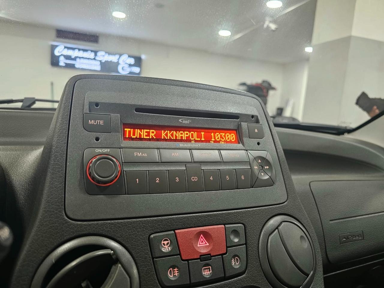 NUOVA FIAT PANDA EMOTION 1.2 DUALOGIC BENZ/GPL 60CV - CAMBIO AUTOMATICO