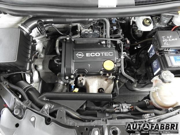 OPEL - Corsa - 1.0 12V 5 porte Club Clima 5 posti