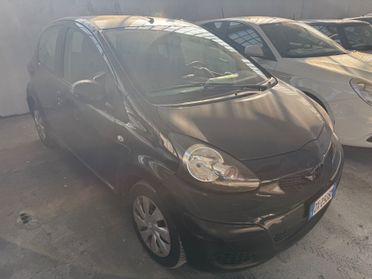 Toyota Aygo 1.0 12V VVT-i 5 porte NEOPATENTATI