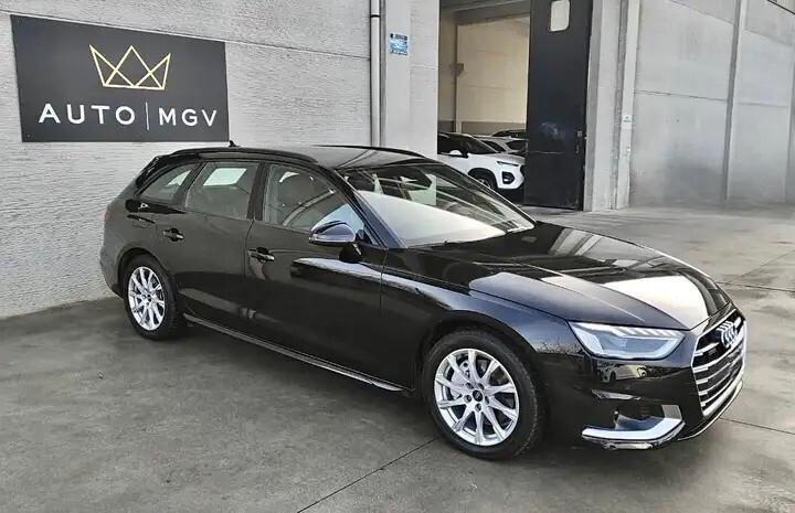 A4 Avant 40 TDI quattro S tronic Business Advanced