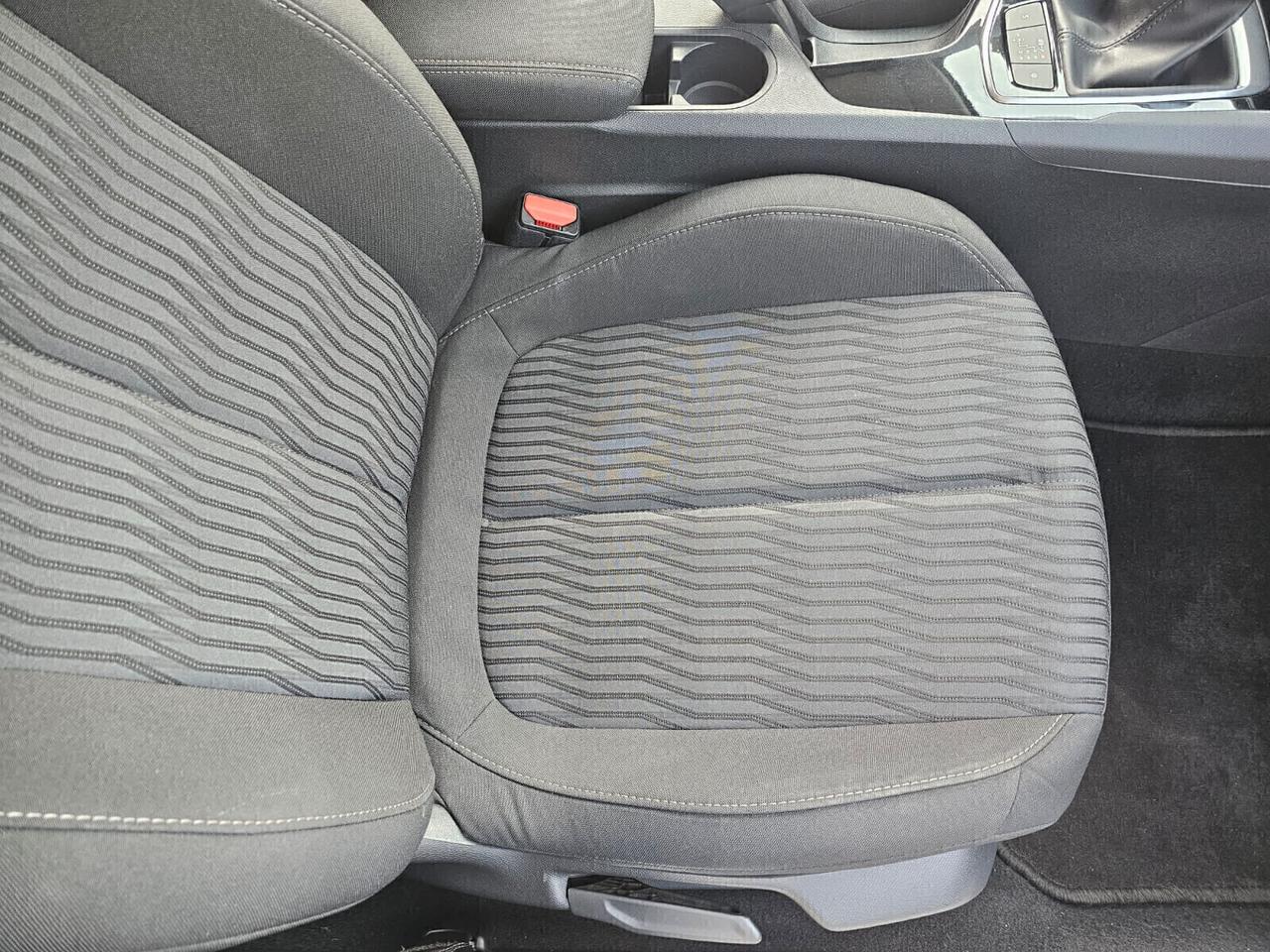 Peugeot 308 BlueHDi 120 EAT6 SW Business