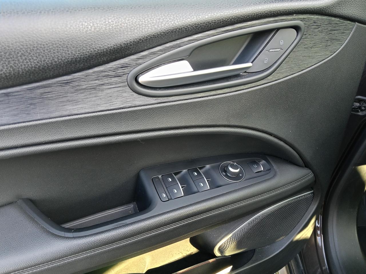 Alfa Romeo Stelvio 2.2 Turbodiesel 160 CV AT8 RWD Business