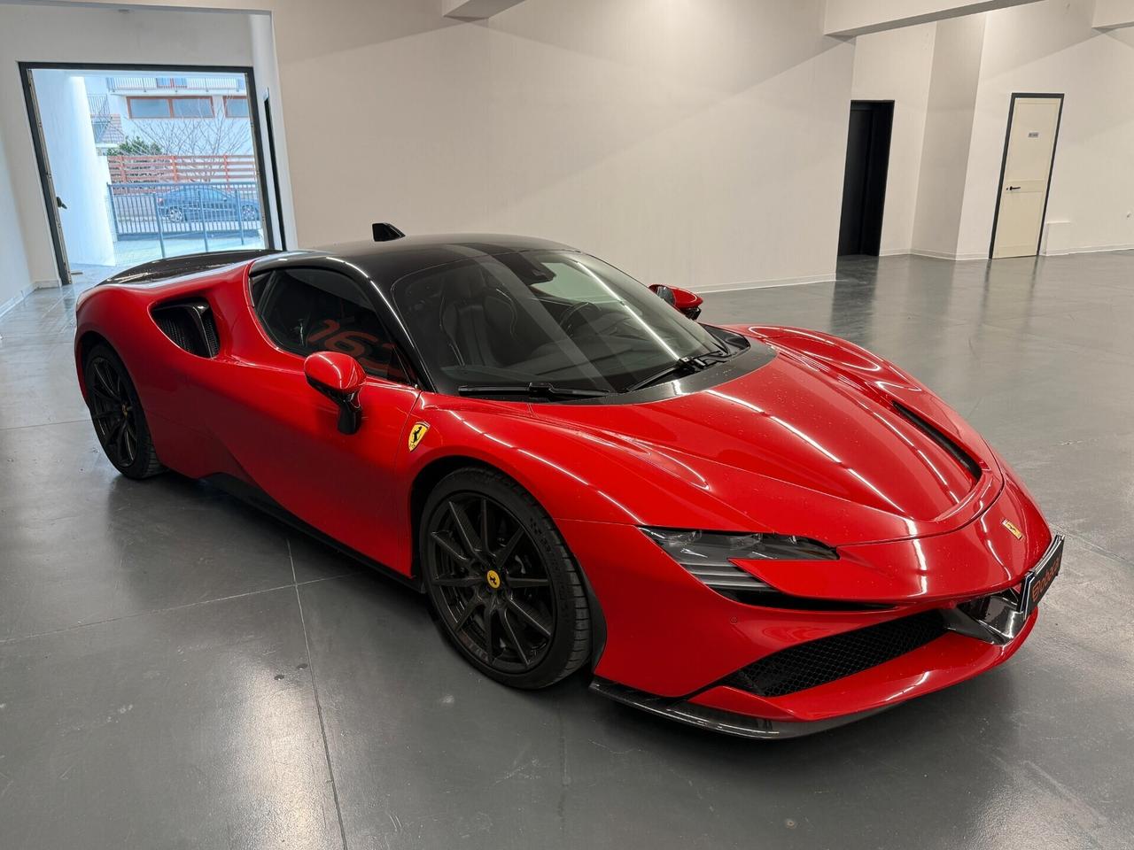Ferrari SF90 ASSETTO FIORANO ESTESO - GARANZIA FINO A 08/2027