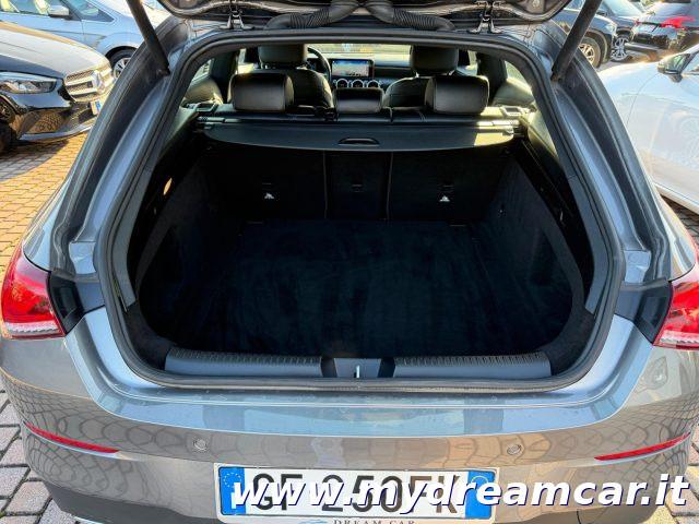 MERCEDES-BENZ CLA 200 d 150cv Automatic Shooting Brake Sport