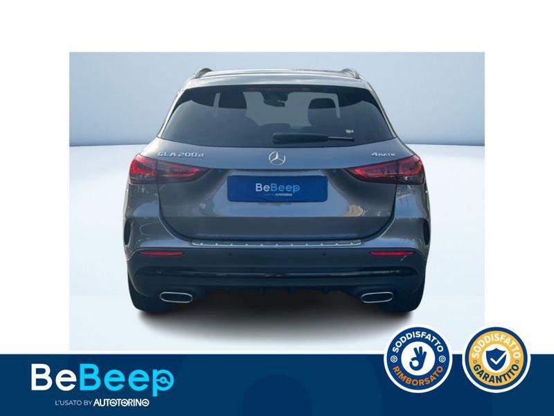 Mercedes-Benz GLA 200 D PREMIUM 4MATIC AUTO