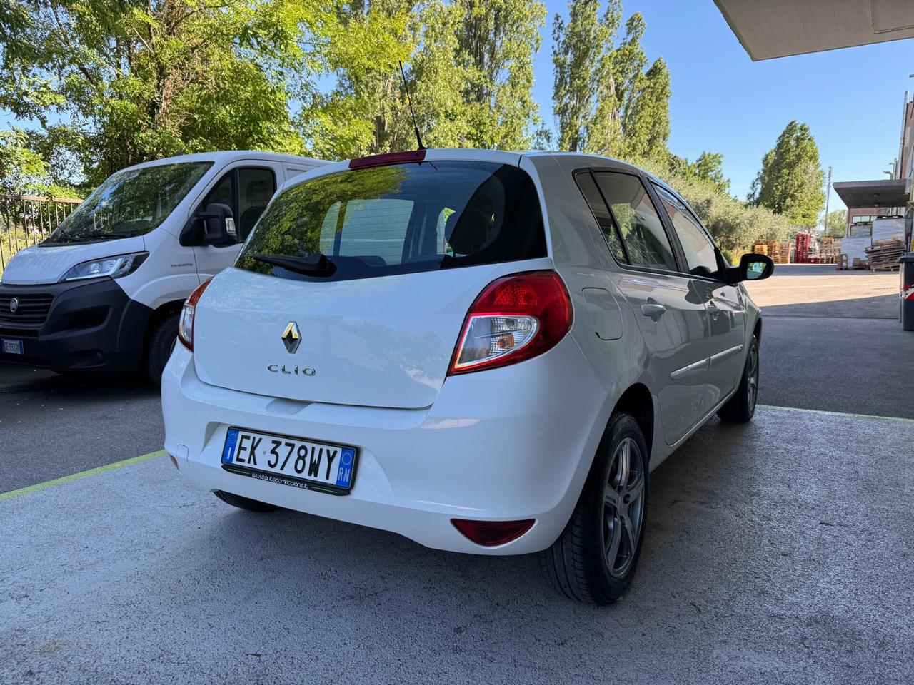 Renault Clio 1.2 16v 5P GPL 1Prop GARANZIA 24 MESI