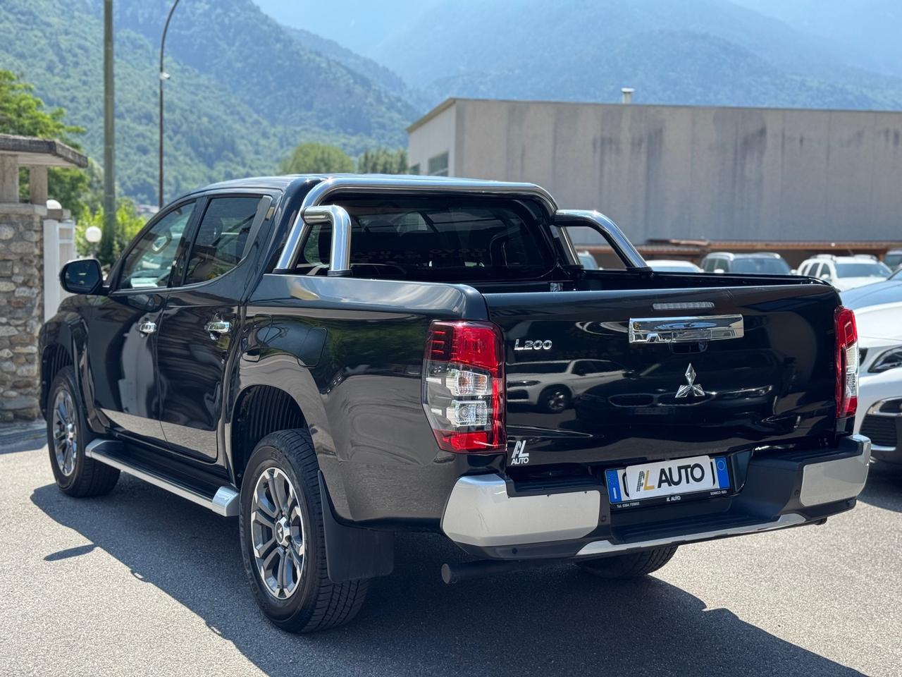Mitsubishi L200 2.3 D Double Cab 4x4 Super Select Intense