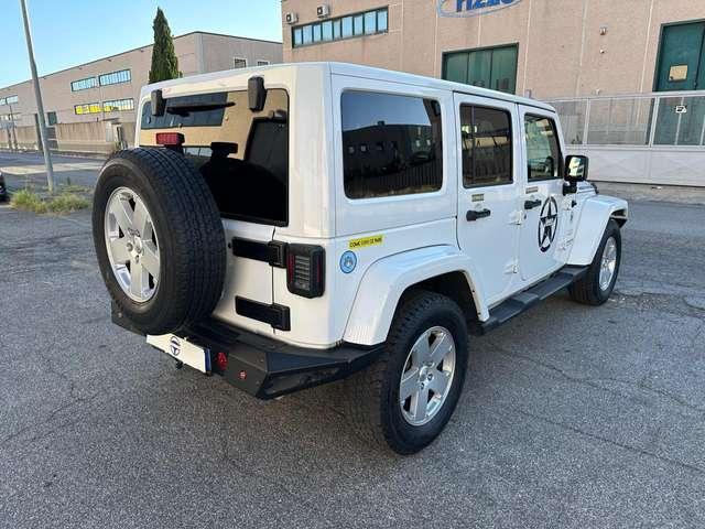 Jeep Wrangler Unlimited 2.8 CRD DPF Sahara Auto