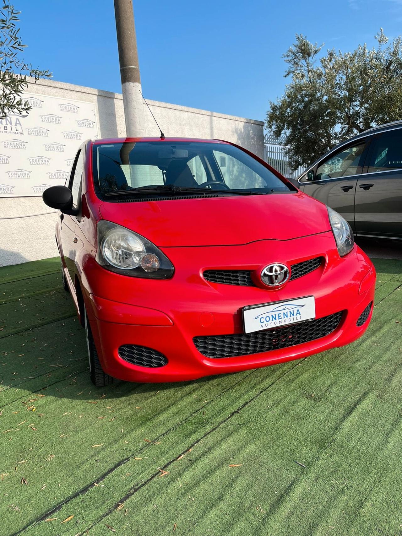 Toyota Aygo 1.0 12V VVT-i 5 porte Sol Connect
