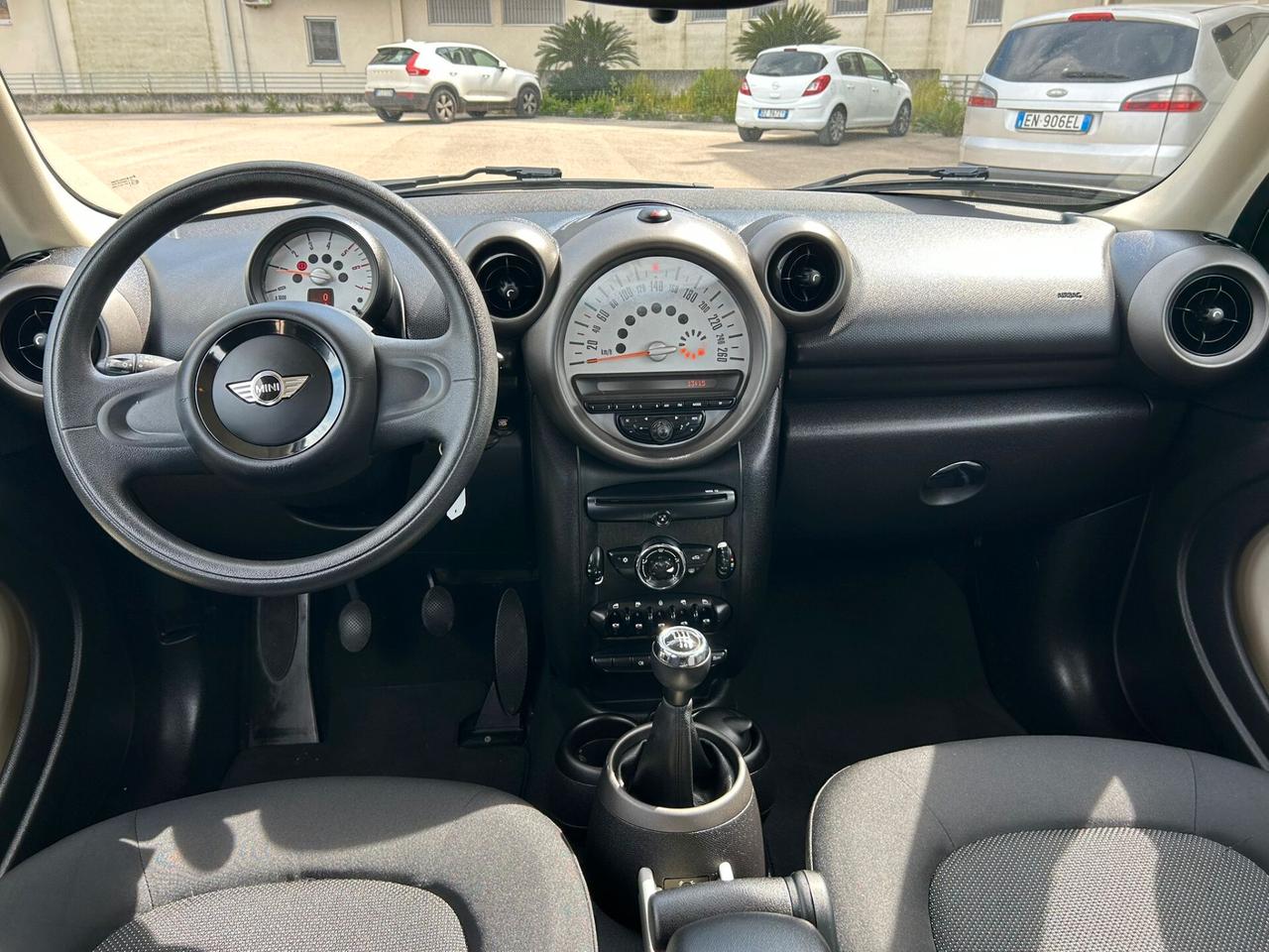 Mini Cooper D Countryman 1.6 2011