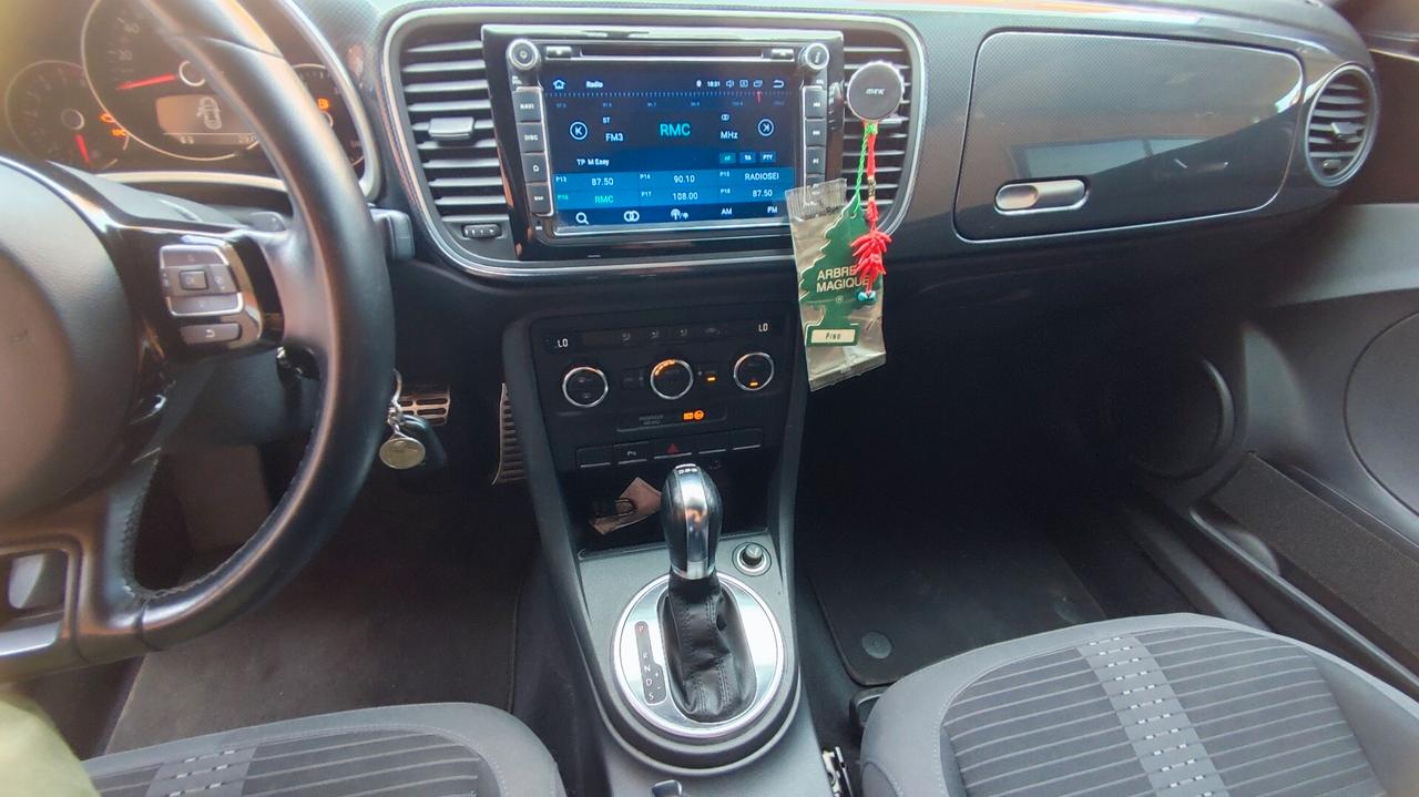 Volkswagen Maggiolino 2.0 TSI DSG Sport
