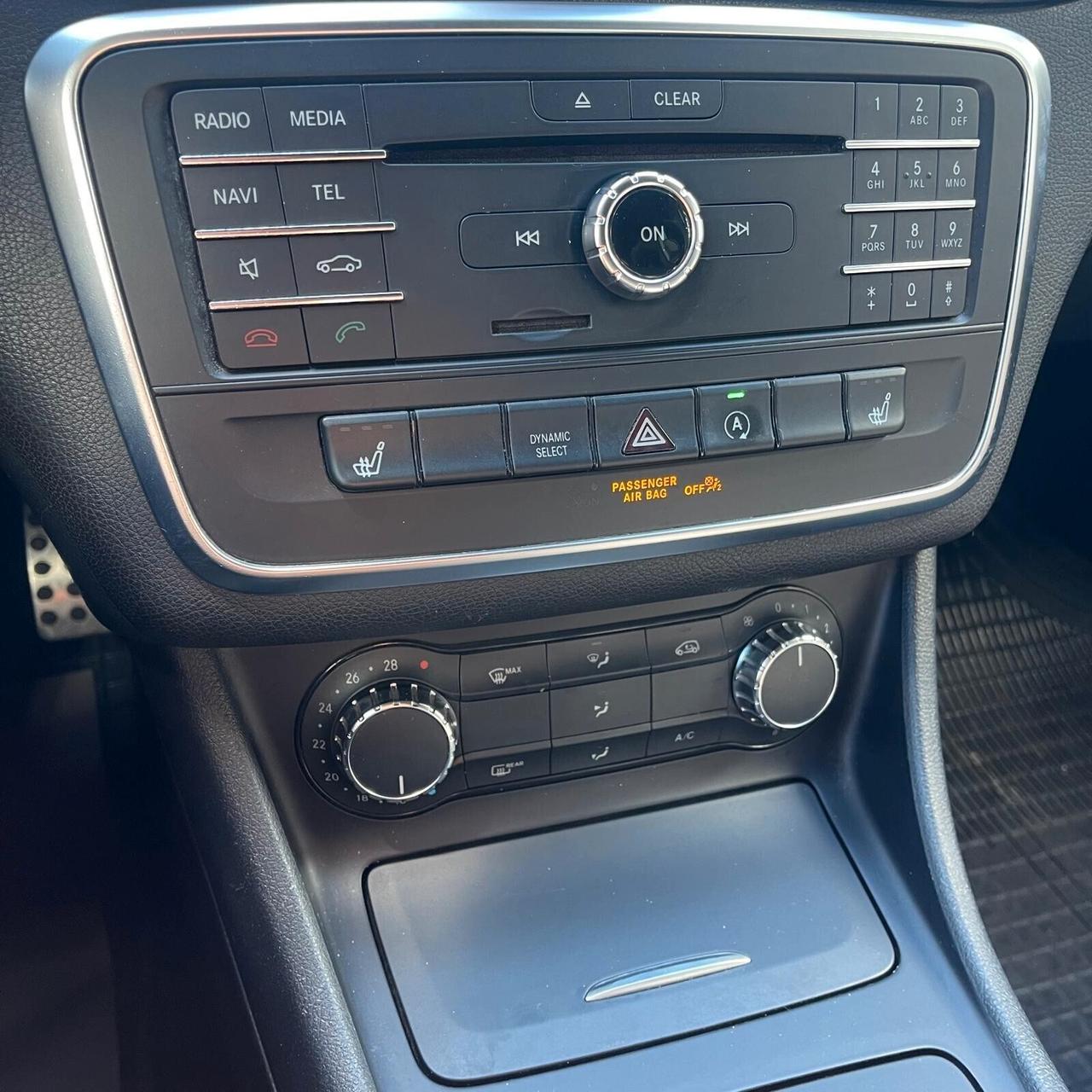 Mercedes-benz GLA 200 d Automatic Premium