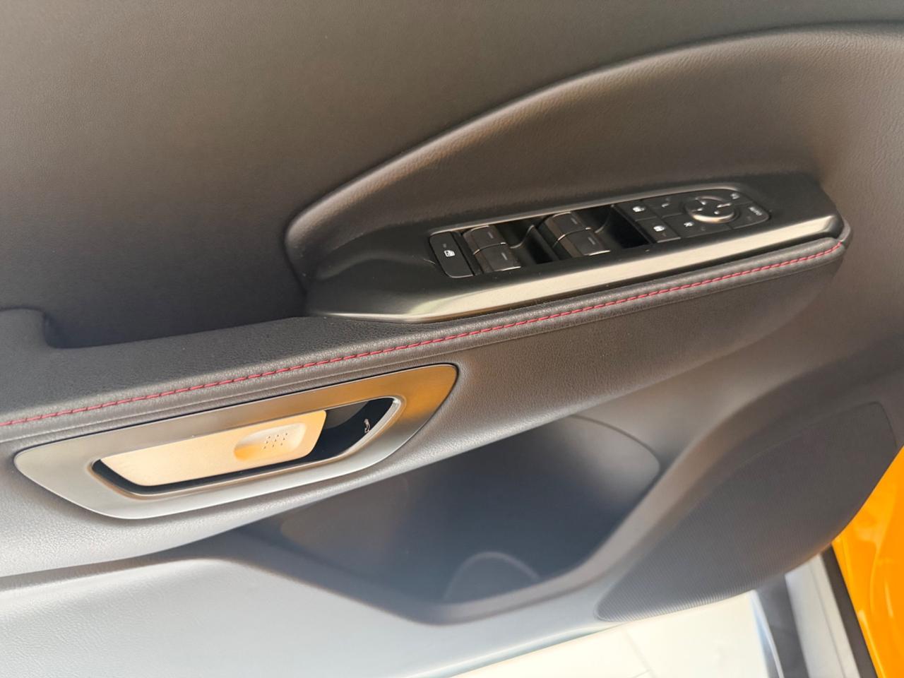 Lexus LBX Hybrid Emotion