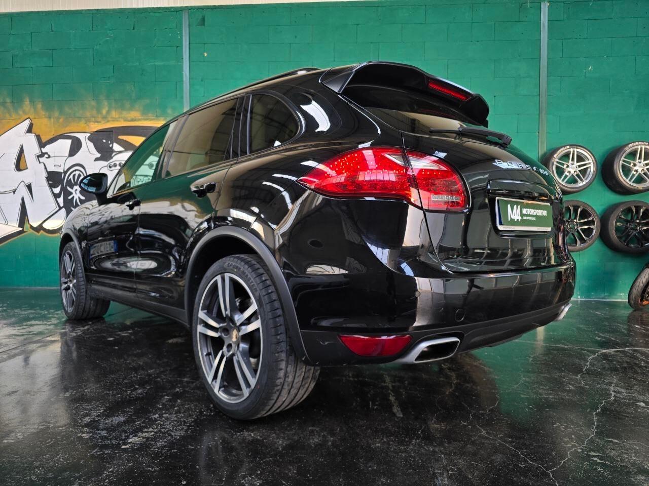 Porsche Cayenne 958 3.0 TDi *TETTO