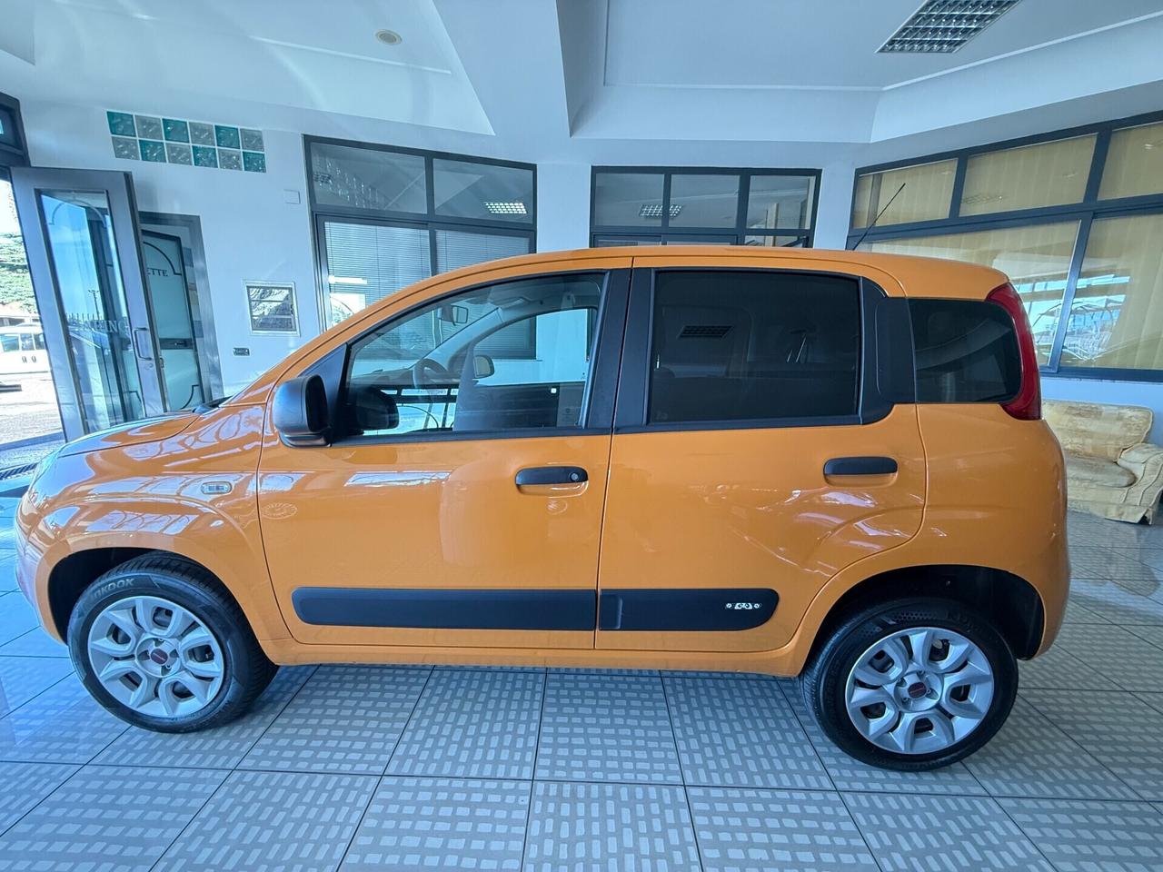 Fiat Panda 0.9 TwinAir Turbo Natural Power Lounge