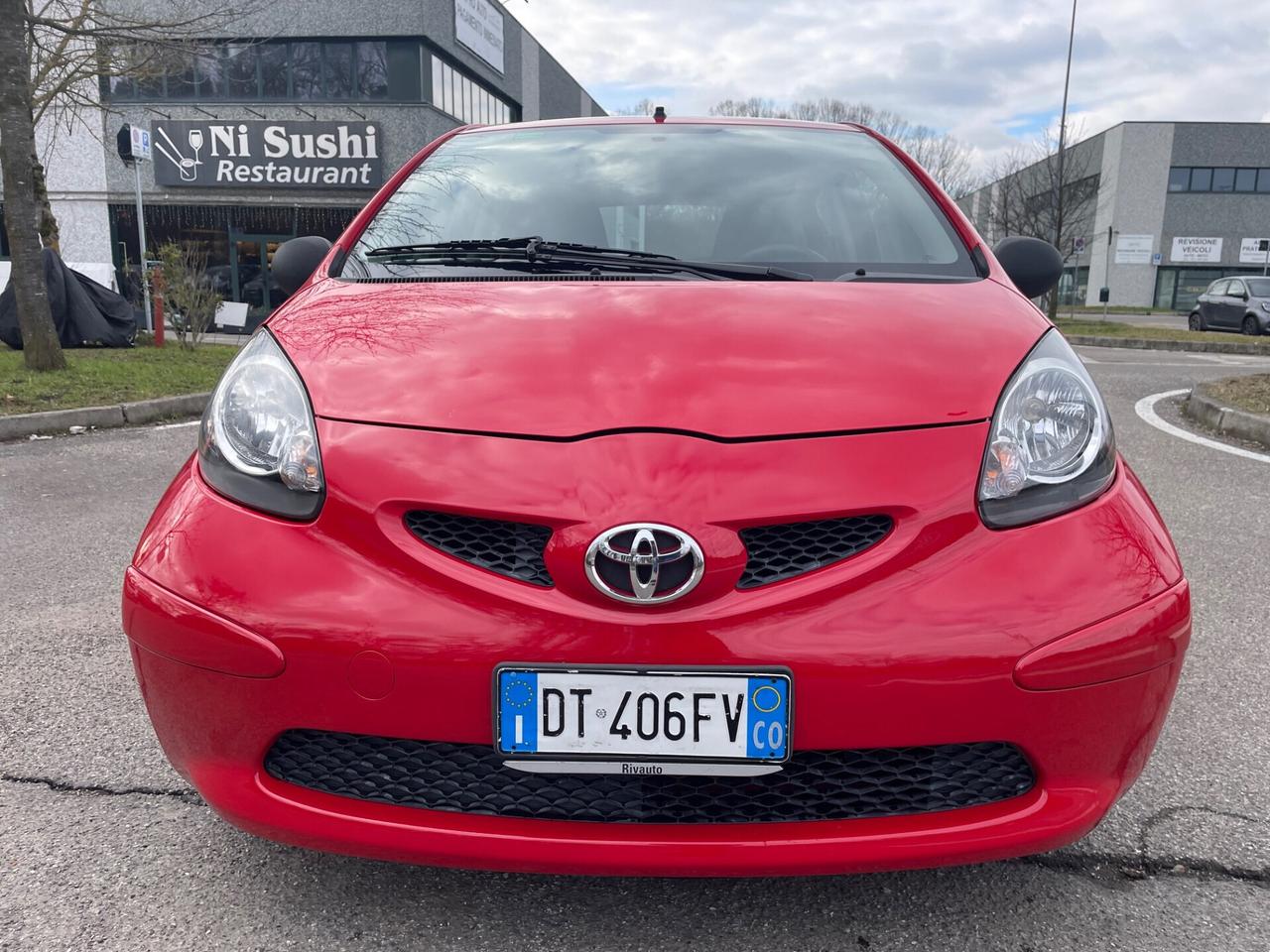 Toyota Aygo 1.0 12V VVT-i 5 porte *Neopatentati*Solo 60000km*