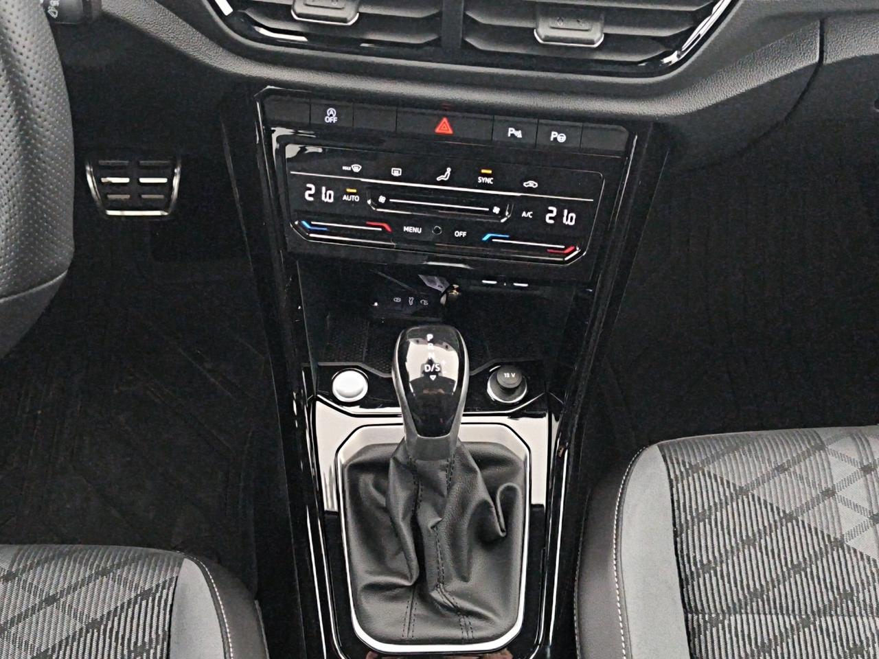 Volkswagen T-Roc 2.0 tdi R-Line 150cv