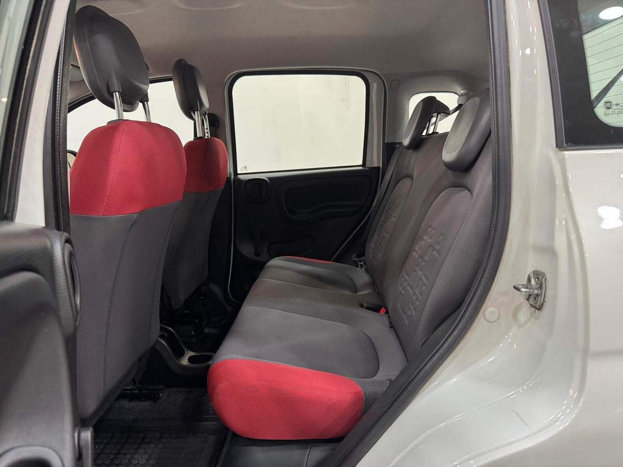 Fiat Panda 0.9 TwinAir Turbo Natural Power Lounge