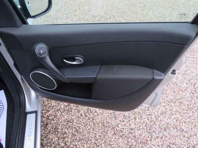 RENAULT Clio 1.5 dCi 85CV SporTour Luxe