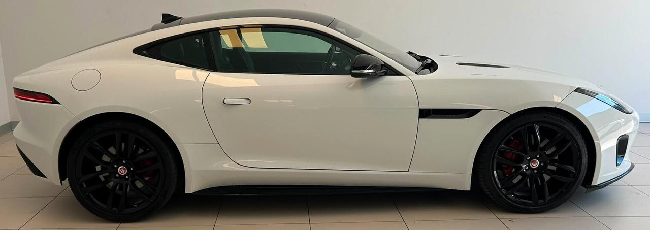 Jaguar F-Type 2.0 aut. Coupé Chequered Flag