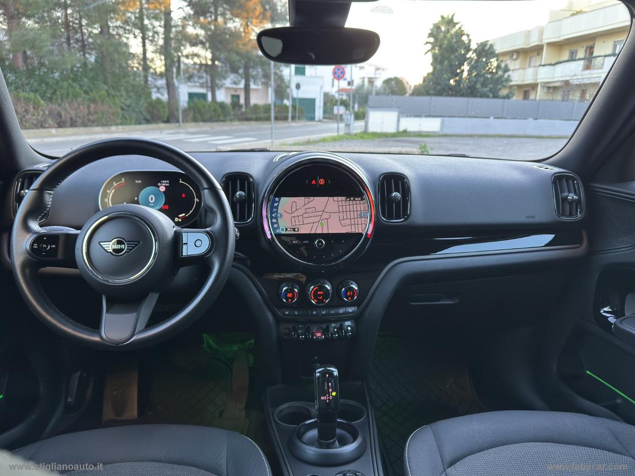 MINI Mini Cooper D Essential Countryman