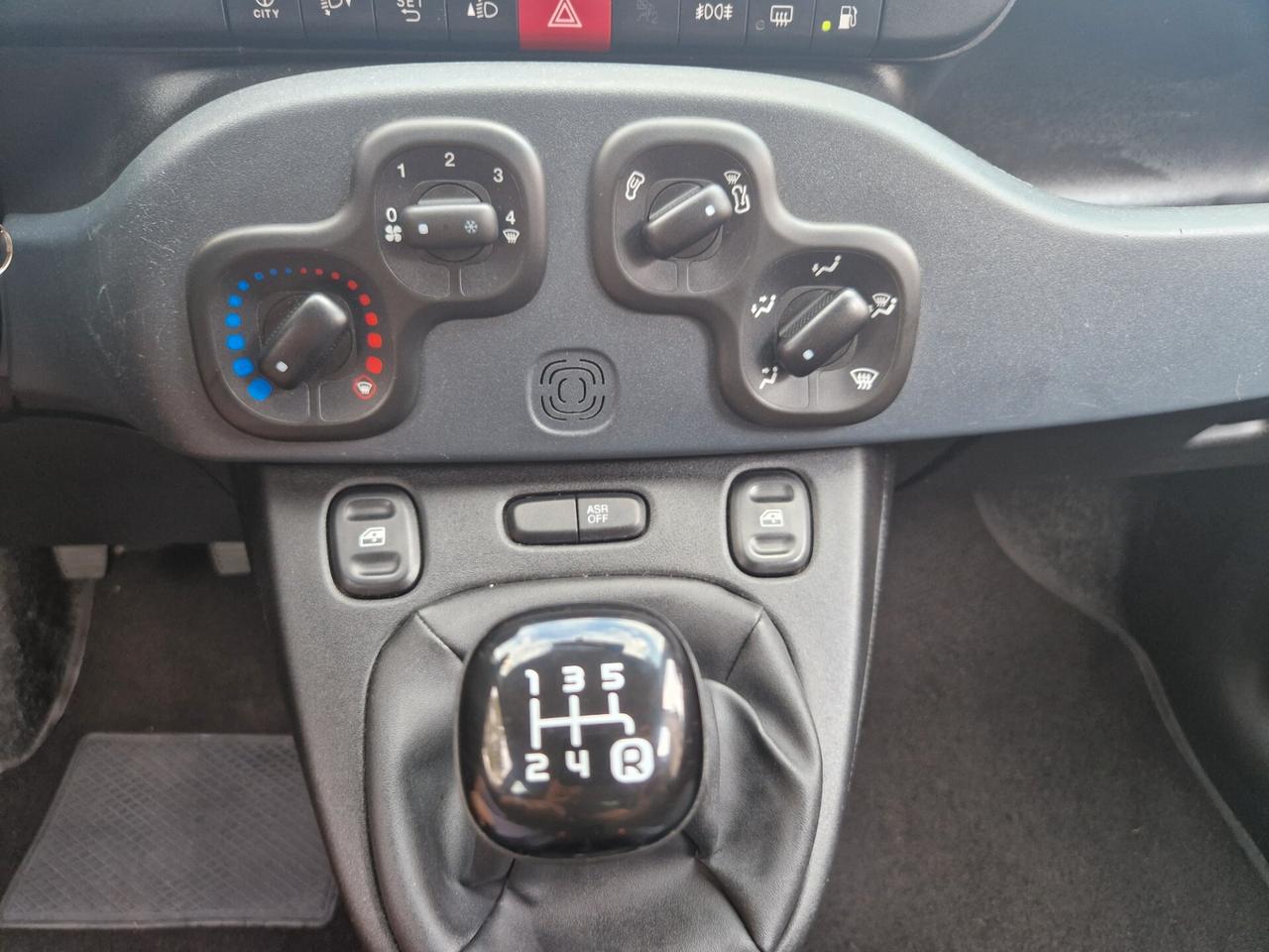 Fiat Panda 1.2 69CV "SOLO 28.500" GPL casa madre, Clima, Fendinebbia