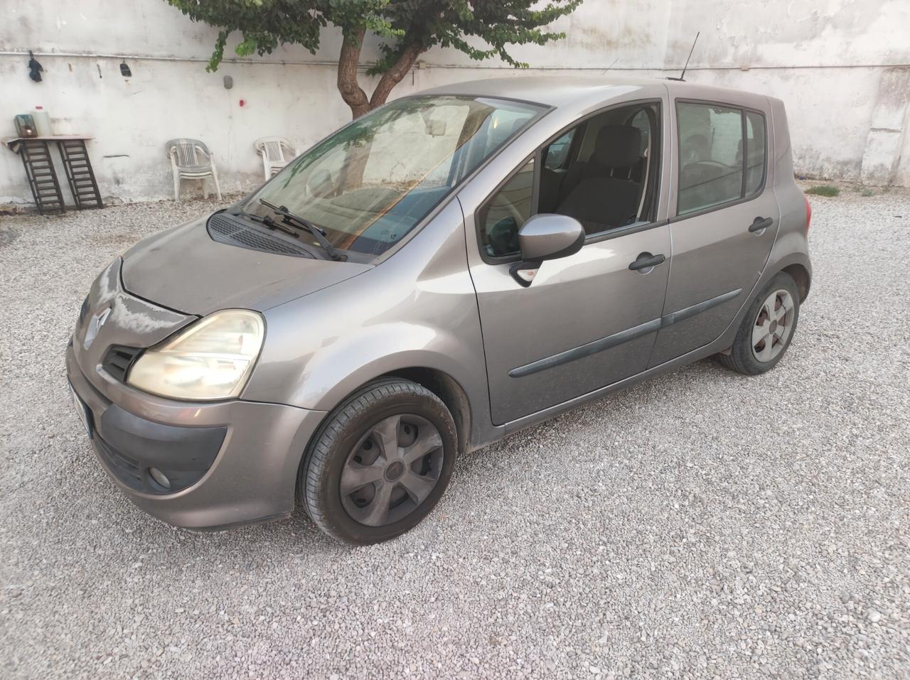 Renault Modus 1.5 dCi 85CV Dynamique