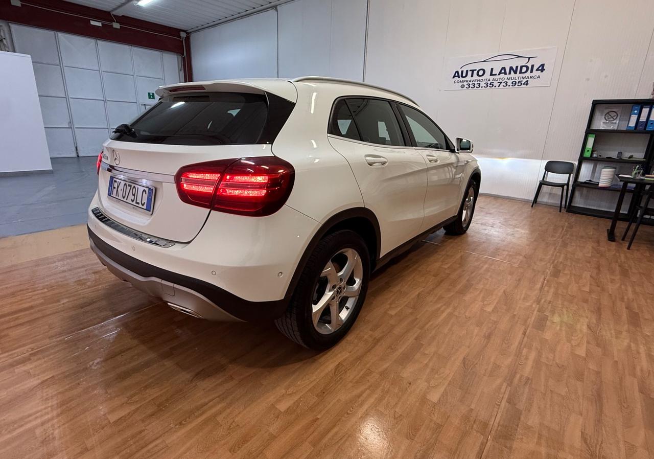 Mercedes-benz GLA 200 d Automatic Premium