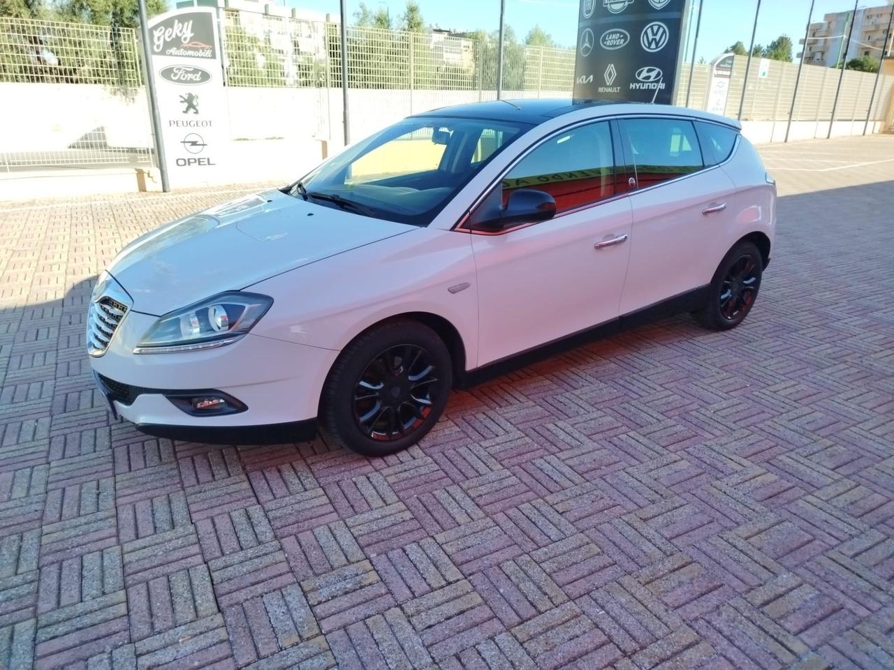 Lancia Delta 1.4 T-Jet 120 CV Silver Ecochic GPL