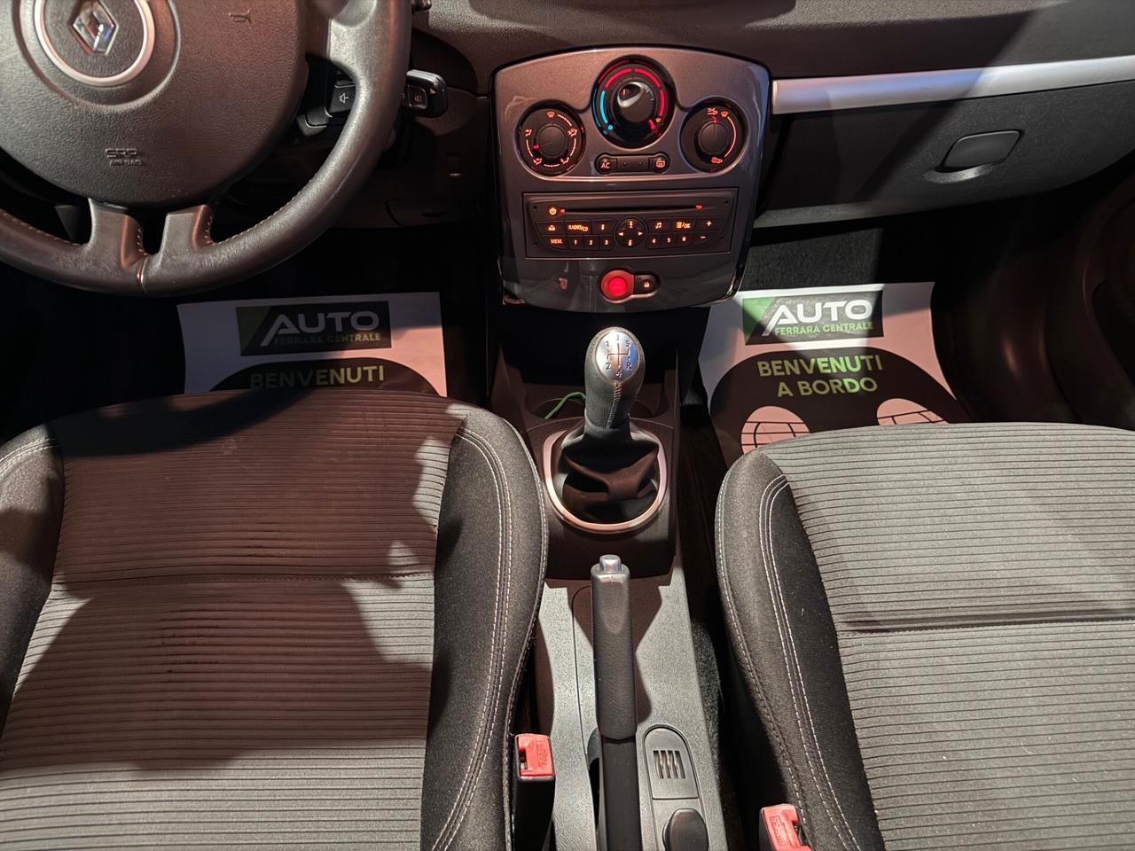 Renault Clio 1.2 16V TCE 105CV SporTour Live!