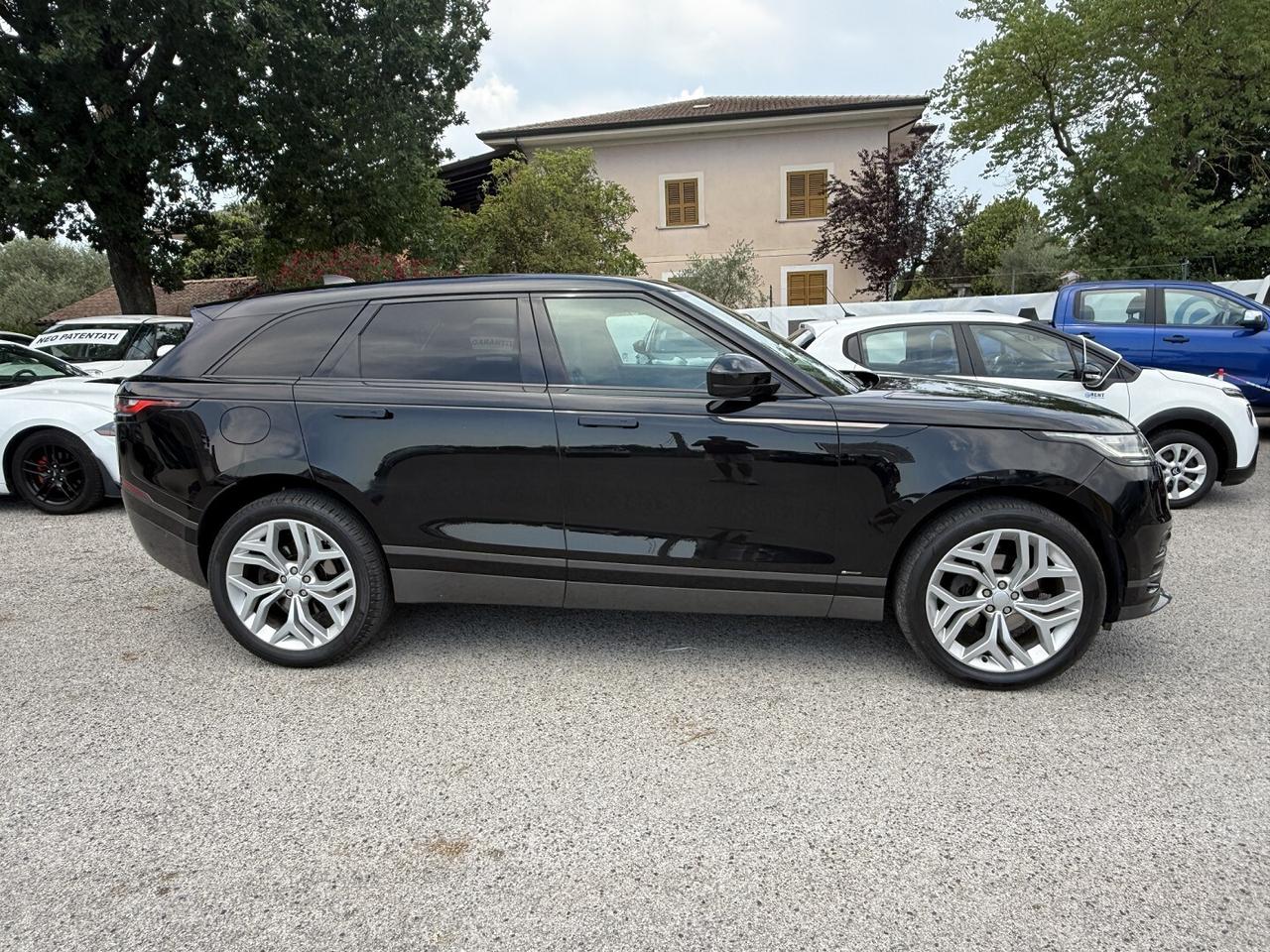 LAND ROVER RANGE ROVER VELAR R-DYNAMIC 2.0 D -I4