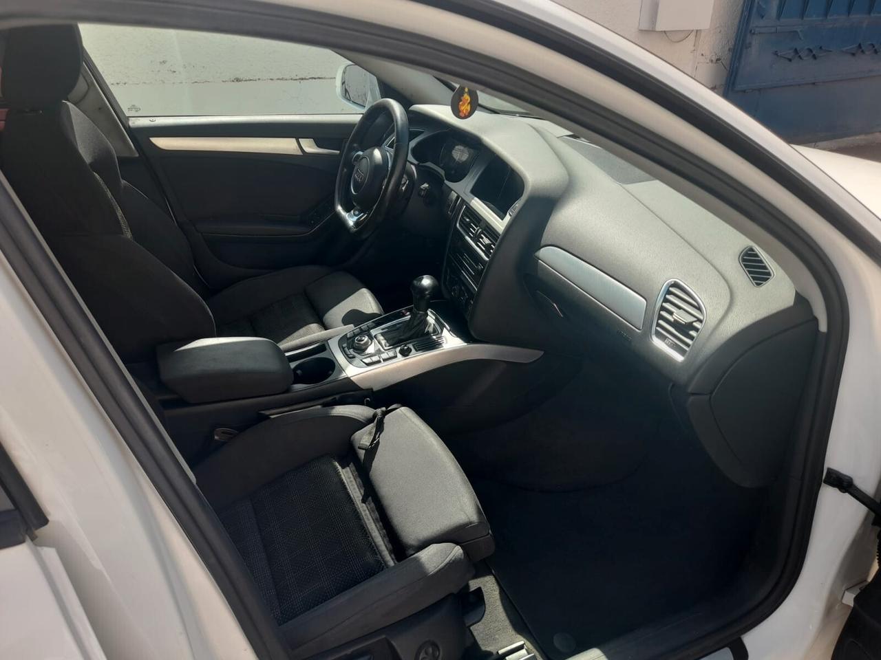 Audi A4 S-Line 2.0cc diesel (PRIVATO)-2010