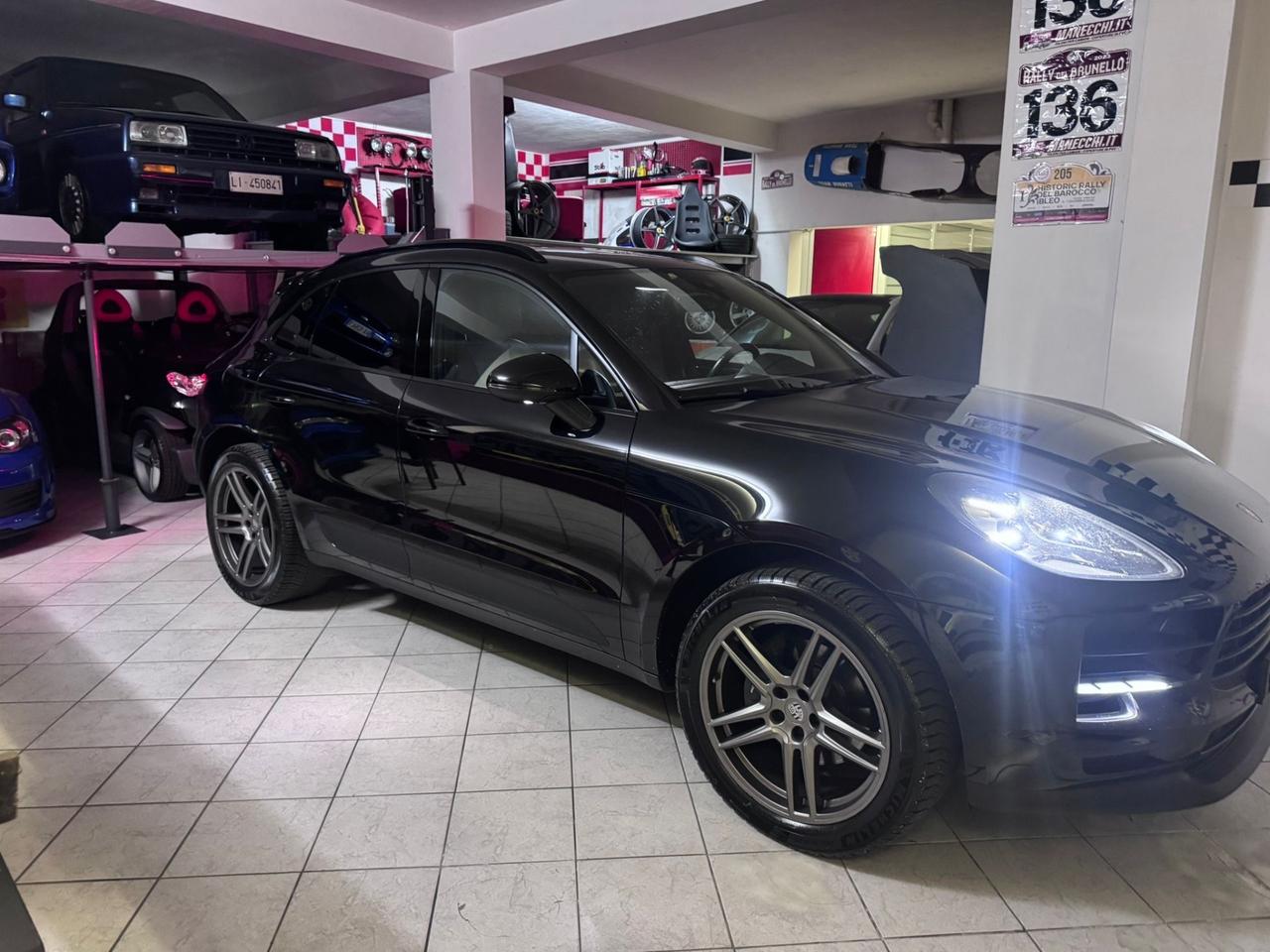 Porsche Macan 2.0 Full tetto sport chrono PERMUTE