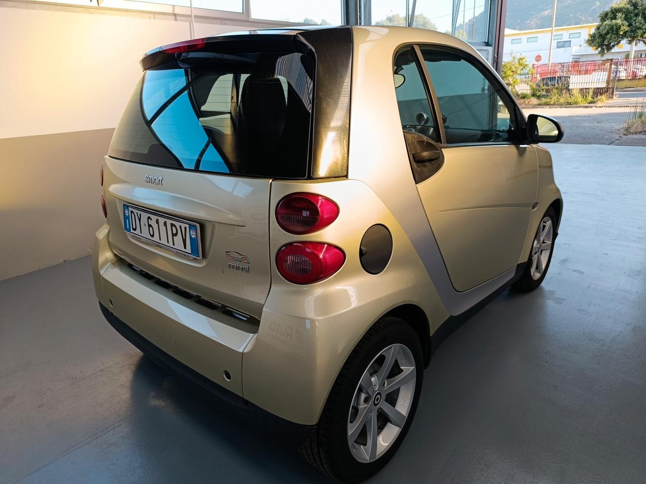 Smart ForTwo 1000 52 kW coupé limited two