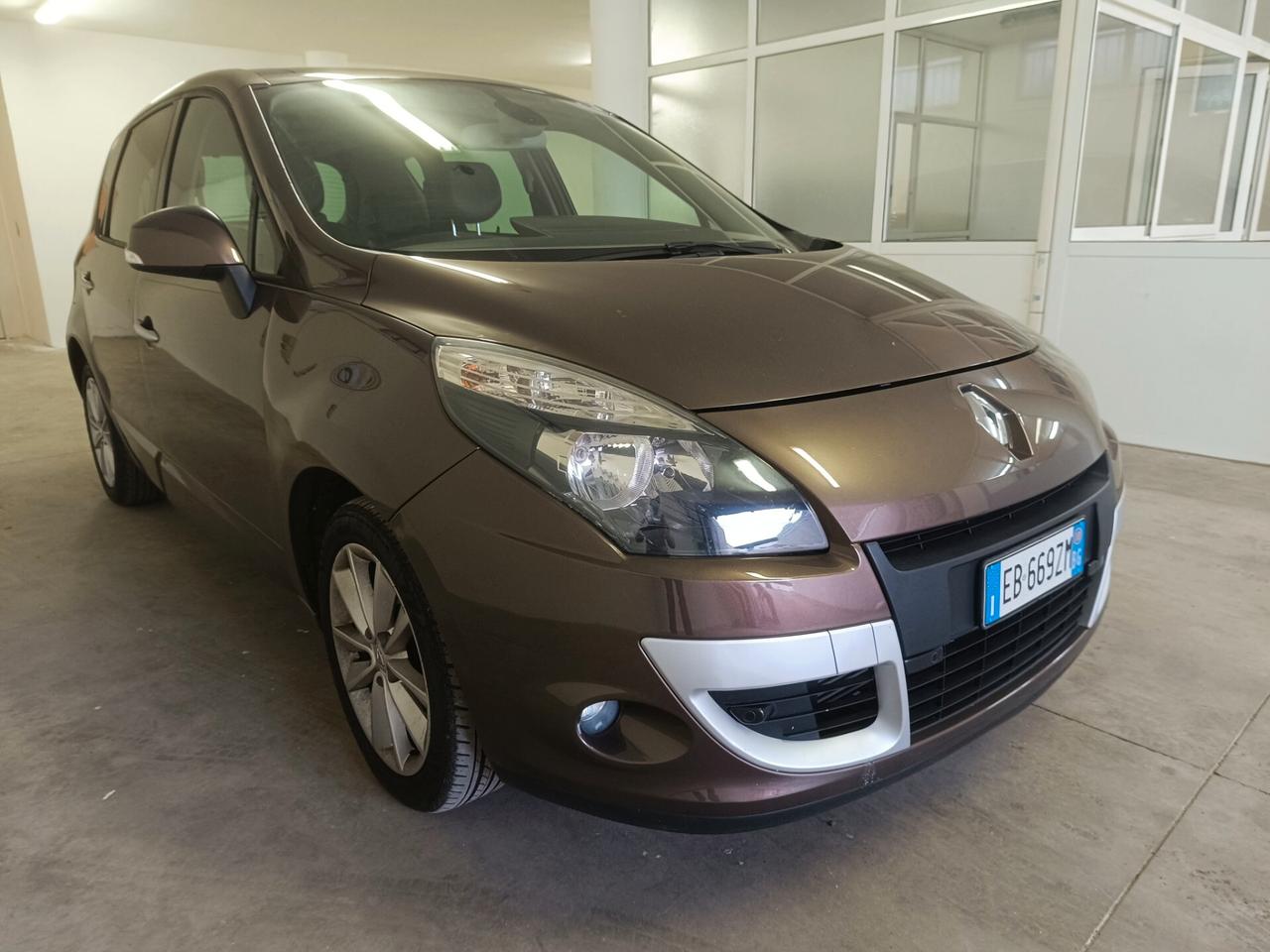 Renault Scénic 1.5 dCi 110CV Dynamique