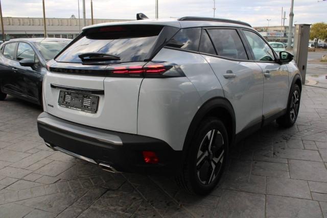 Peugeot 2008 1.2 puretech Allure 130cv automatica con CarPlay
