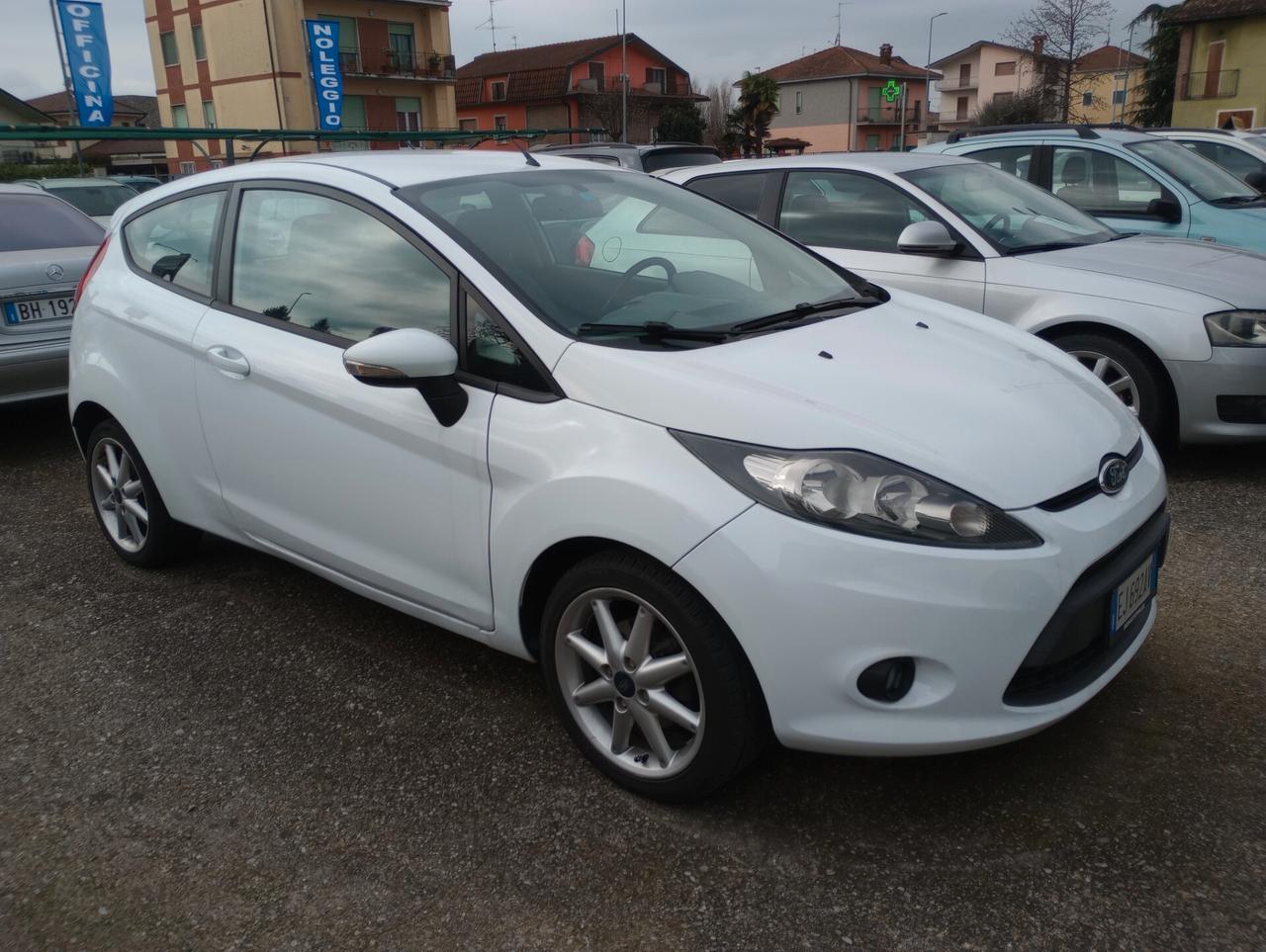 Ford Fiesta Fiesta 1.4 TDCi 70CV 3 porte