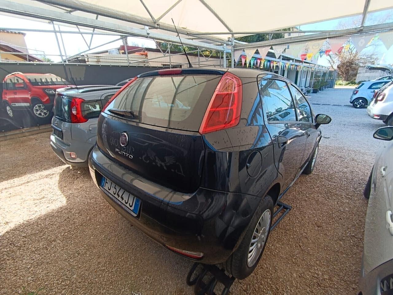 Fiat Punto 1.4 8V 5 porte Natural Power Street
