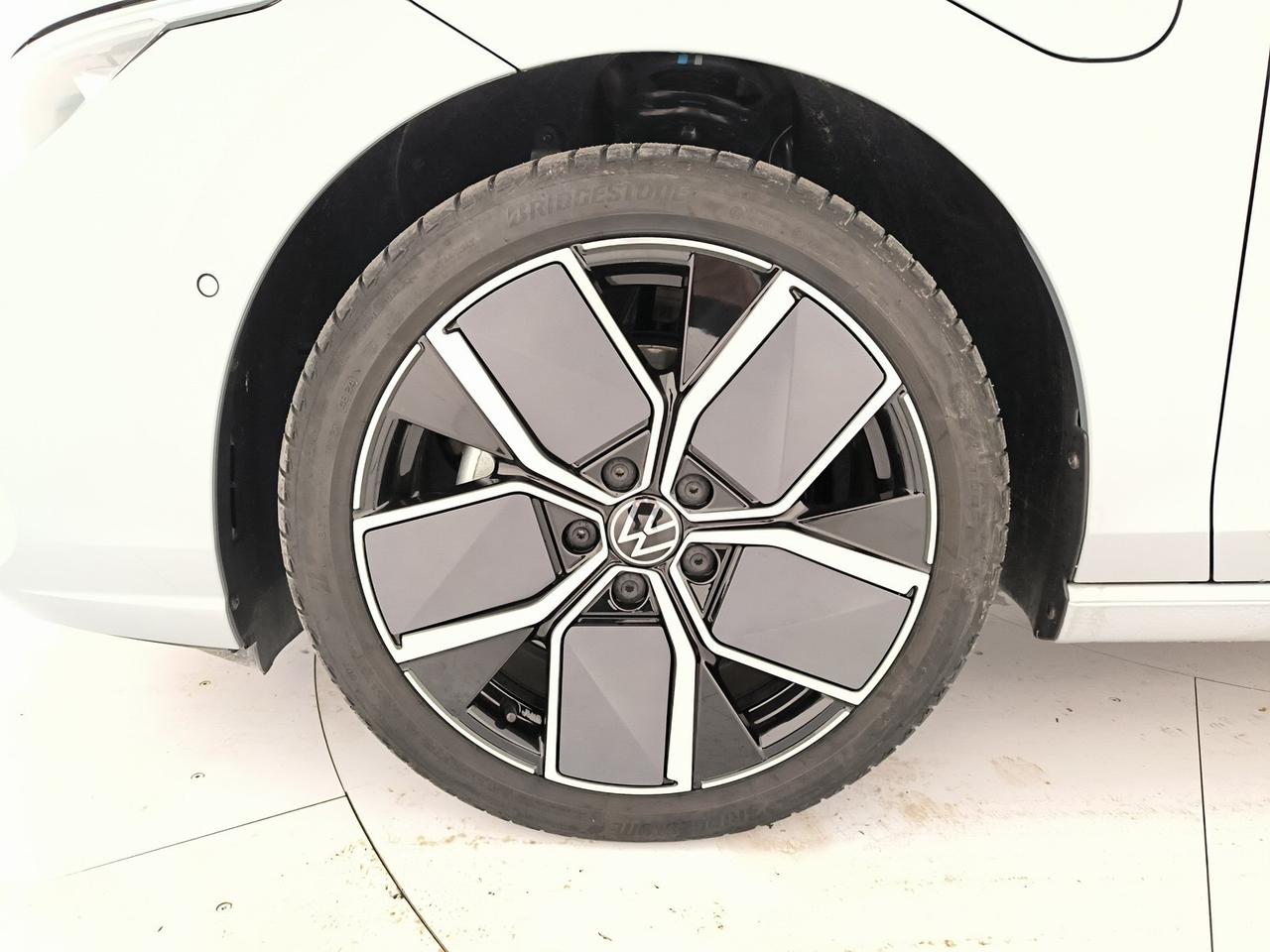 Volkswagen Golf 1.5 tsi ehybrid style 204cv dsg