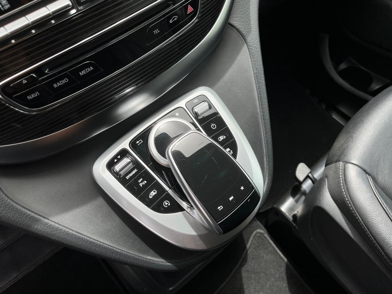 MERCEDES-BENZ V 250 d Automatic 4Matic Sport Compact