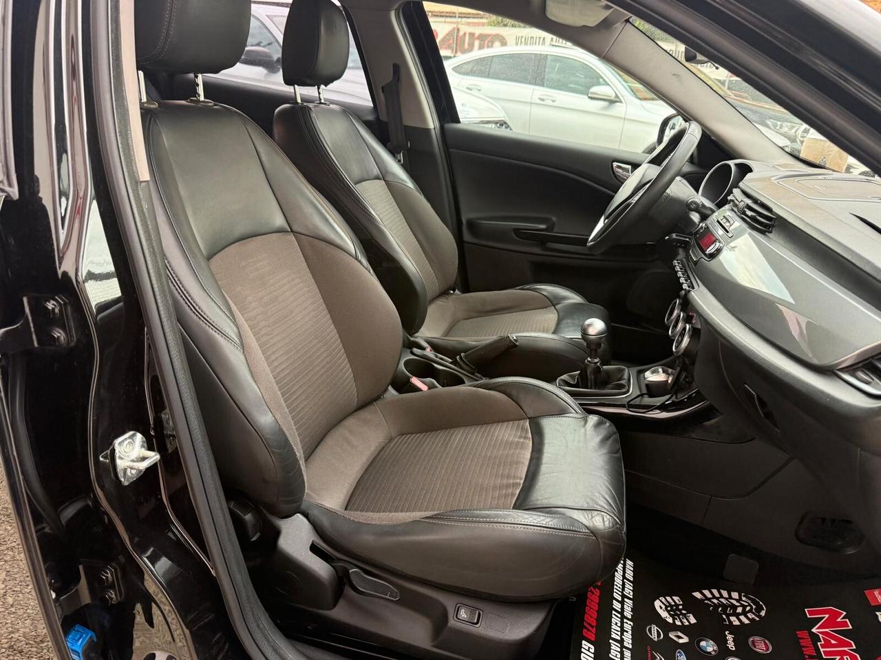 Alfa Romeo Giulietta 1.6 JTDm-2 105 CV Exclusive