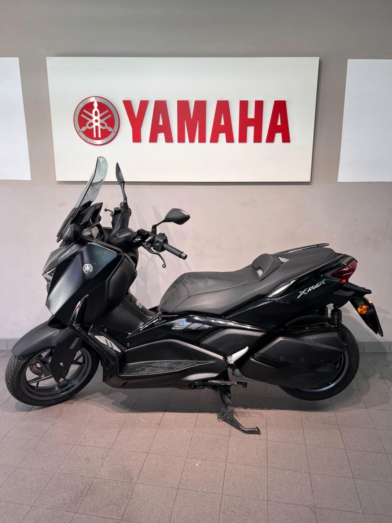 Yamaha X-Max 300 300SP MDNM6 TECH BLACK