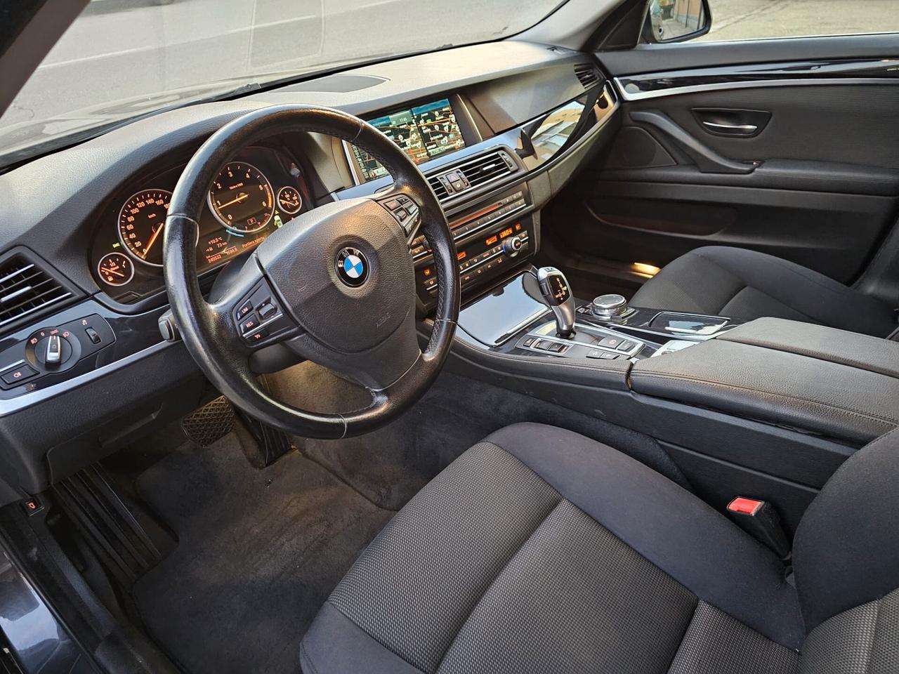 Bmw 520d 190cv xDrive Touring Business*Navi*Bi-Xeno*Euro6