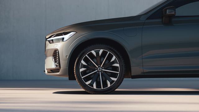 VOLVO XC60 T6 AWD ULTRA BLACK EDITION AUTOMATICA